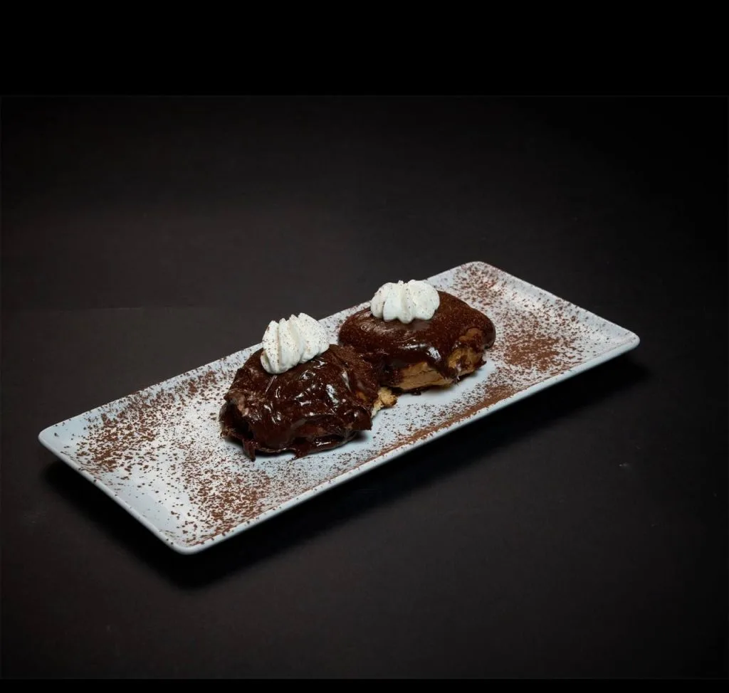 Pizzeria I Vesuviani - PROFITEROLES foto menu
